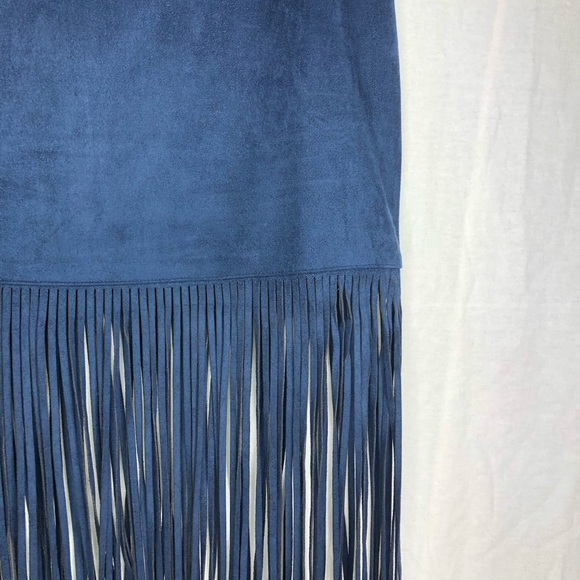 Navy sueded fringe skirt - Picture 2 of 2